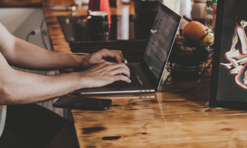 HTML Tutorial: HTML & CSS for Beginners